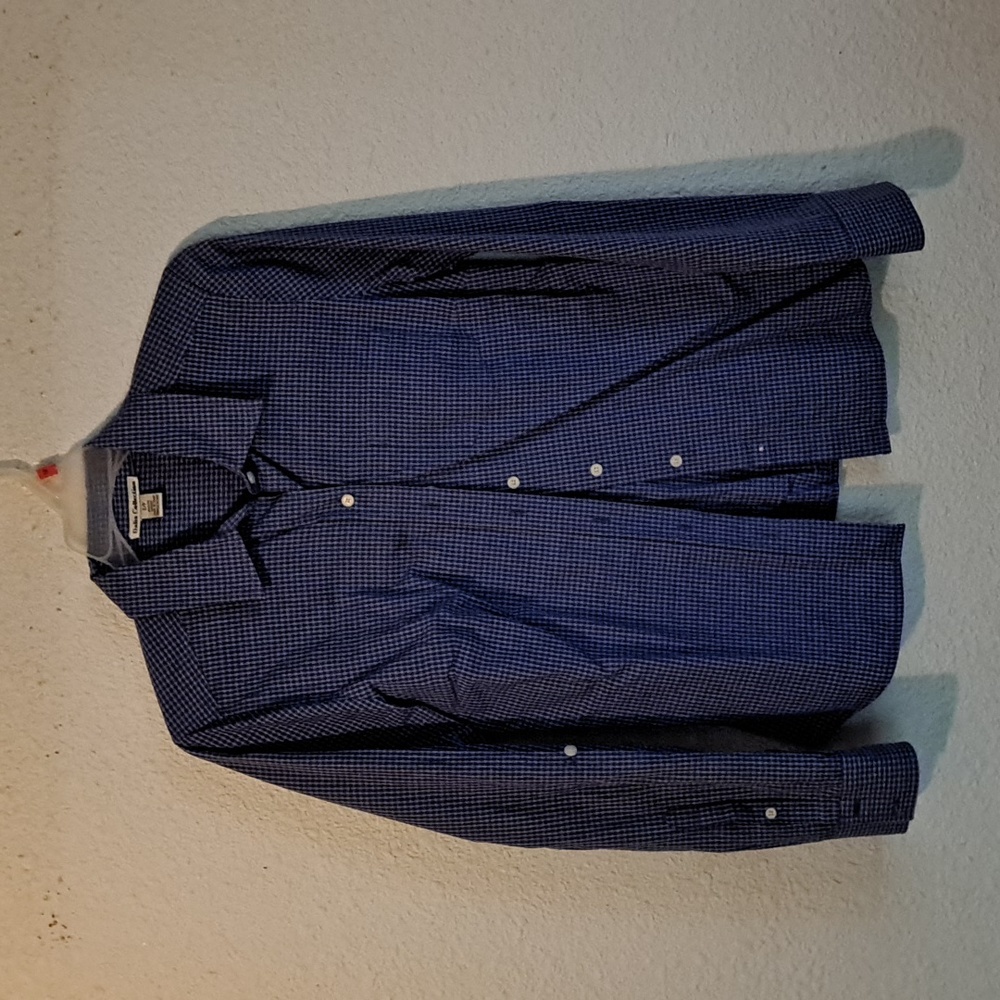 Long-sleeved button up